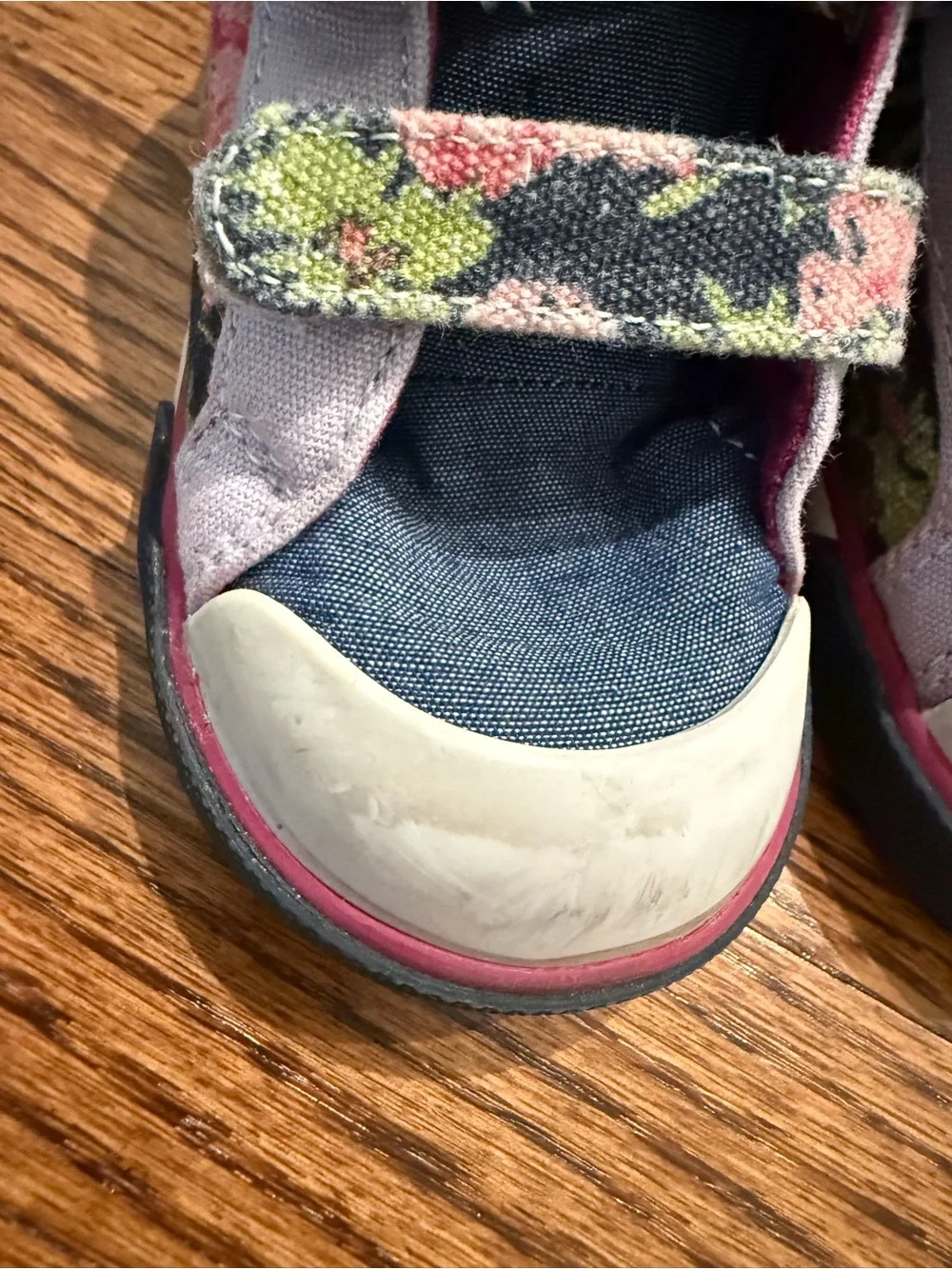 See Kai Run Kya Navy Floral Sz 7